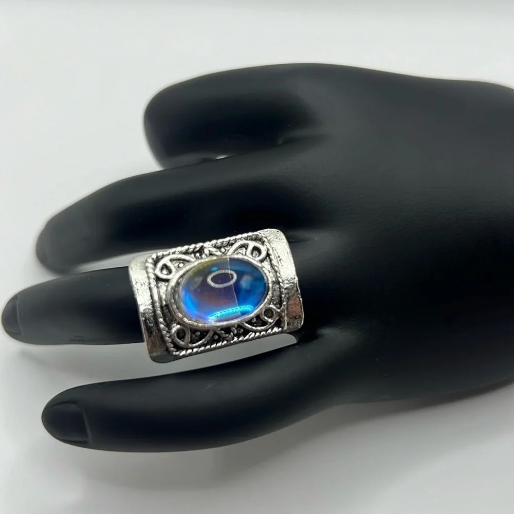 NEW Vintage Shiny Aura Moonstone Adjustable Ring